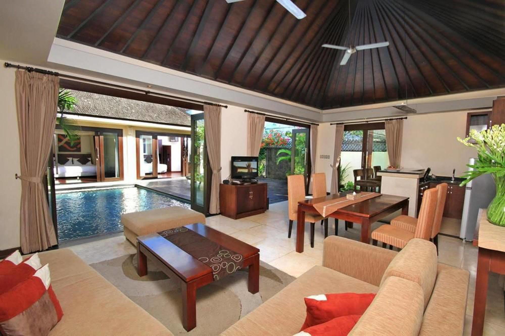 The Seri Villas Seminyak By Premier Hospitality Asia Exteriör bild